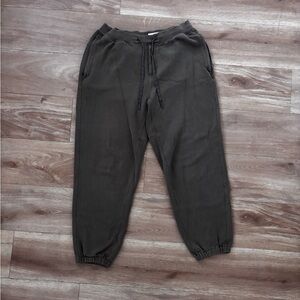Brownish/grey Lululemon sweatpants